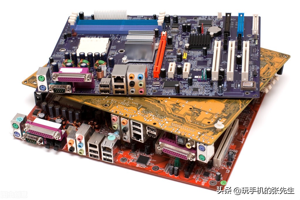 电脑显示器无信号但主机正常运行,电脑开机显示器没信号键盘也不亮