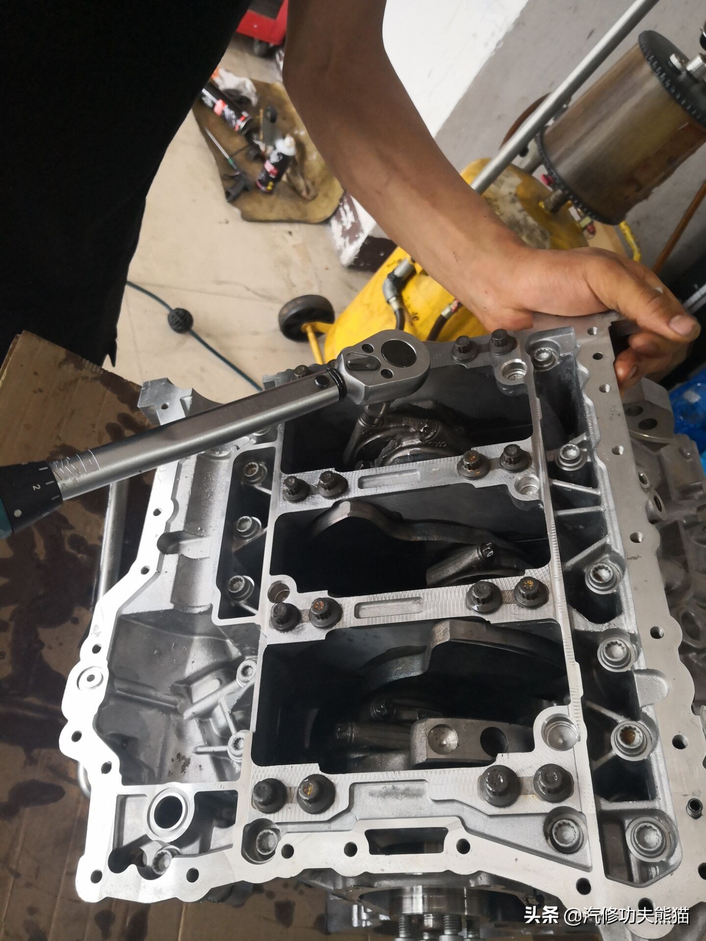 老款奥迪a6l烧机油的车型,最新款奥迪a6l质量怎么样烧机油吗