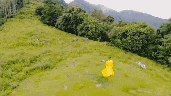 被国人嘲讽，却在国外封神！农村小伙成国际超模，打脸所有嘲笑者