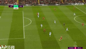 争议点球成转折点克洛普怒斥误判,阿诺德角球争议