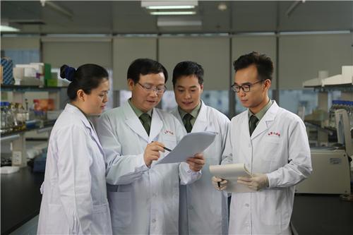 中山大学的口腔医学专业就业前景,天津医科大学口腔5+3就业前景