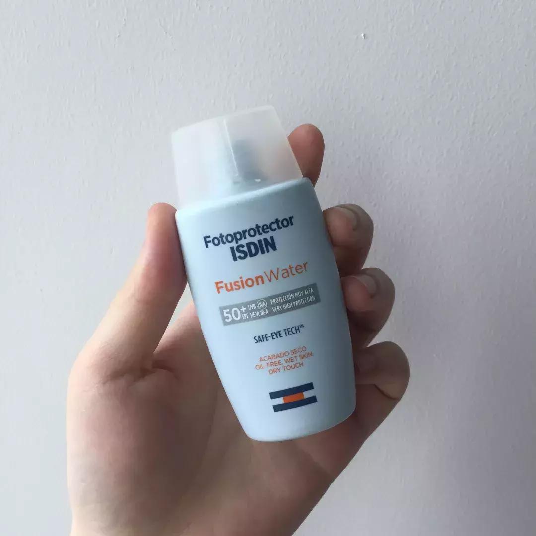 六款防晒霜真实测评,好用防晒霜测评网红款