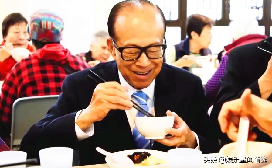 李嘉诚收藏的表,香港首富李嘉诚最新视频