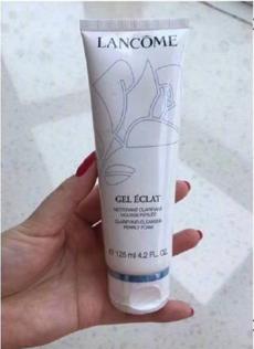 最火洗面奶氨基酸洗面奶,最近超火洗面奶39块9一支