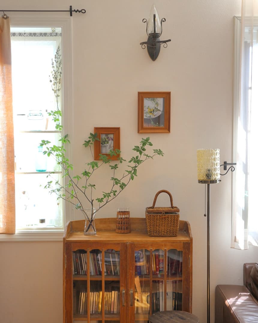 顶层带20平米左右的阁楼房子,有阁楼的挑高房子