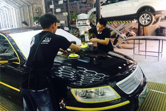 汽车打蜡的正确方法,如何正确的给爱车打蜡