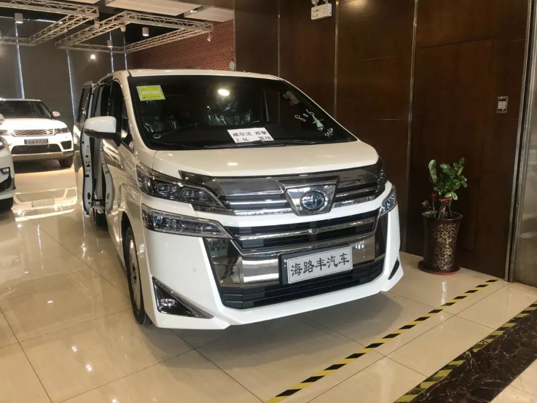 切勿贪图小便宜以免吃大亏,切勿贪小便宜会吃大亏