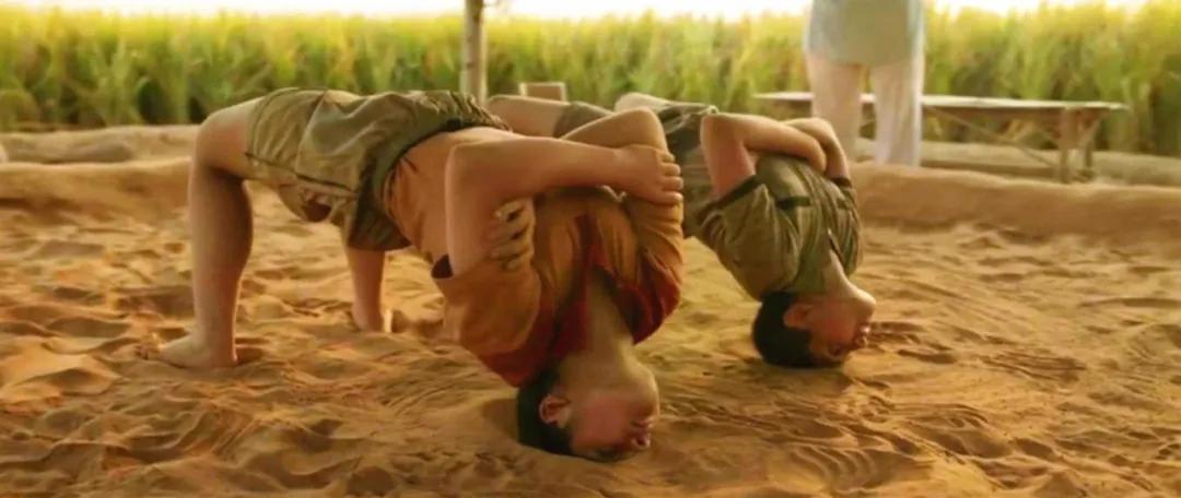 “女孩近视率远超于男孩”，眼科医生的一句话，揭穿了扎心真相