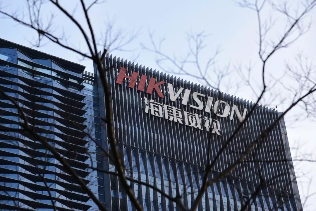 他是中国神秘富豪，600多亿身家超美团王兴，今却突遭调查