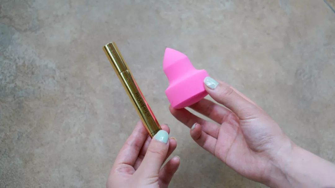 又挺又大的鼻子如何修容,如何把大鼻头变成小鼻头用修容修