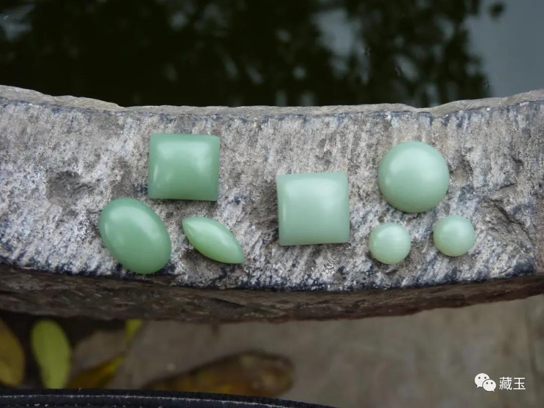 和田玉碧玉瓷蓝手串,和田碧玉瓷白料