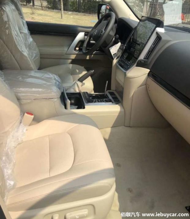 沉浸式体验丰田兰德酷路泽5700,最新强悍的越野suv