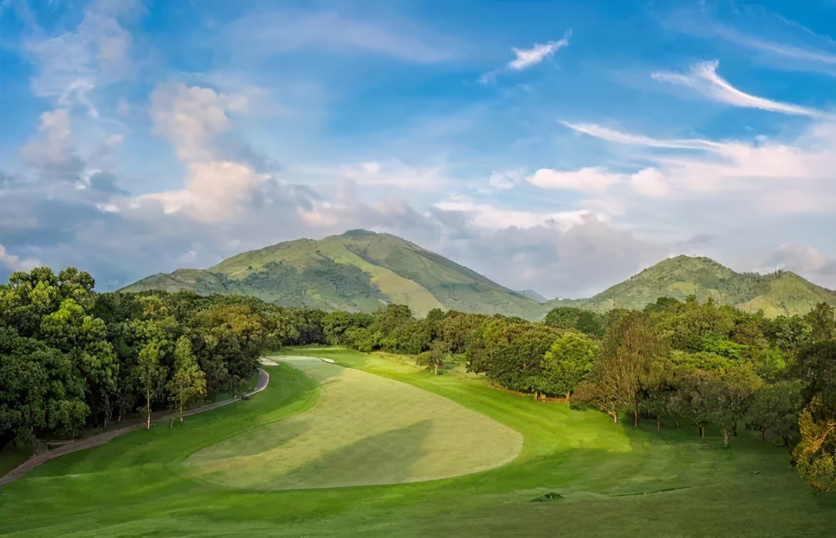 亚洲十佳高尔夫球场,世界百佳高尔夫球场中国有几家