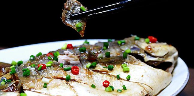 银鲳鱼和金鲳鱼哪个刺少,银鲳鱼金鲳鱼哪个好吃刺少