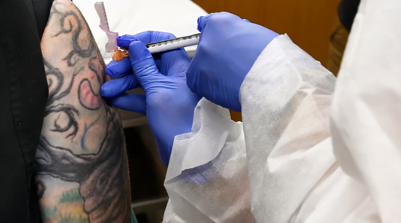 加拿大公布的三大措施,加拿大最新措施