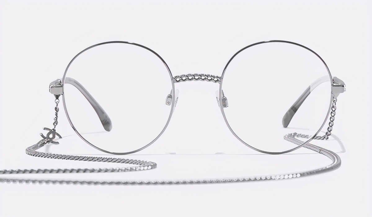 好看不止一点点，来寺库上看看周洁琼同款Chanel眼镜框