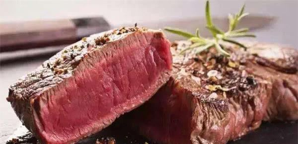 为什么牛排解冻后和煎好都有血水流出来，是注水牛排吗？涨姿势了