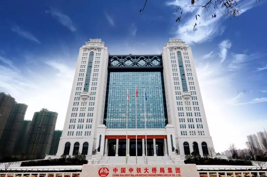 华丽转身开启人生新征程,华丽转身开启新的人生