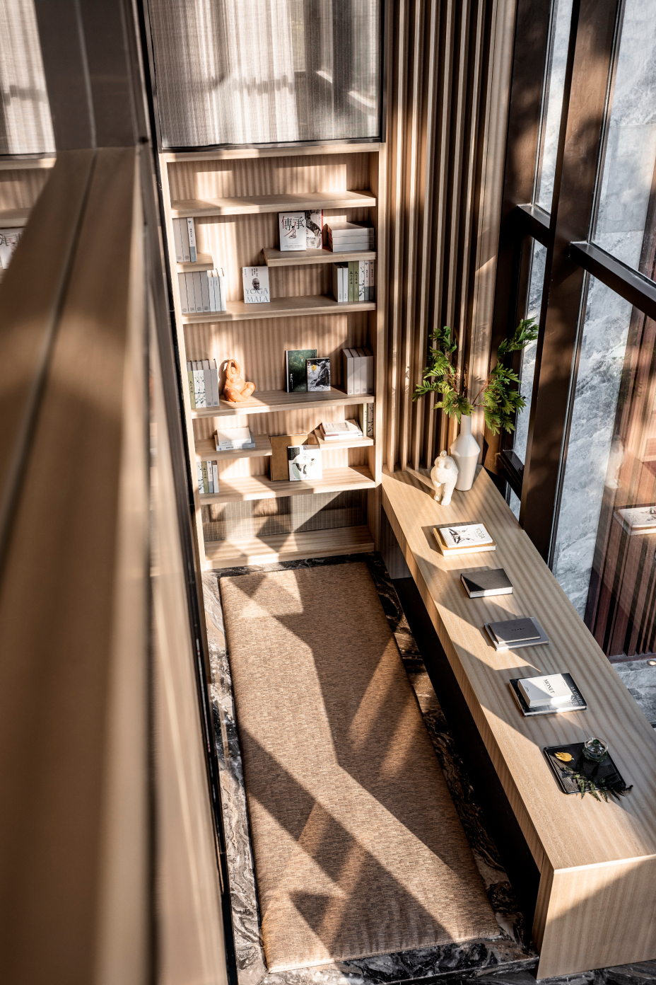 简于形奢侈于心,简于形奢于心什么意思