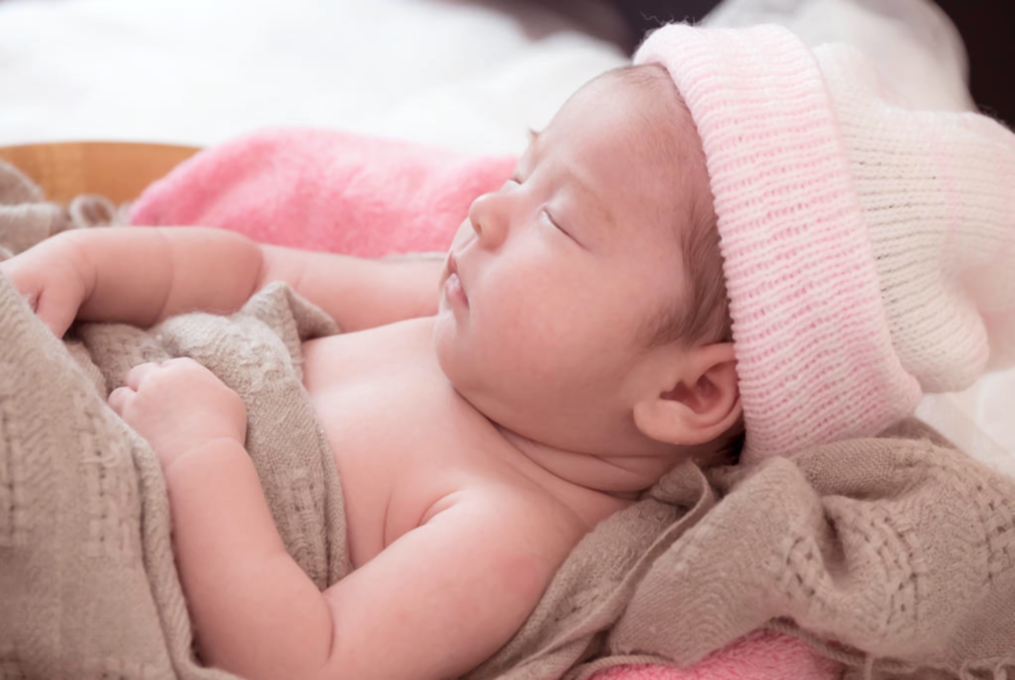 新生儿需要小米枕头吗,新生儿需要枕头么