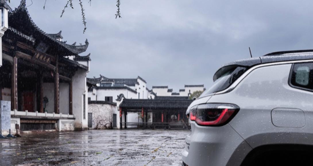 全新Jeep指南者1.3T怎么样？ABB性能日系车油耗，还有王牌四驱