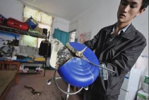 国人都爱坐的这椅子,或会爆炸起火,有人因此死亡,威力堪比*弹炸**