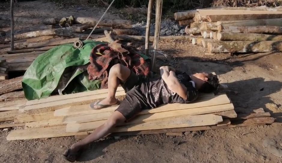 缅甸血珀挖矿,缅甸血珀单珠值多少钱