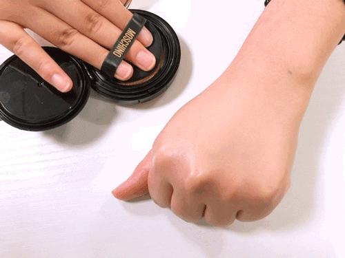 ysl閾惰壊姘斿灚10鍙峰拰20鍙峰姣旀潕浣崇惁,鏉庝匠鐞︾洿鎾棿blankme姘斿灚鑹插彿