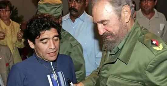 马拉多纳六十岁：一个超脱体育的左派政治领袖