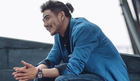 杨烁为什么这几年不红了,杨烁为什么突然不红了