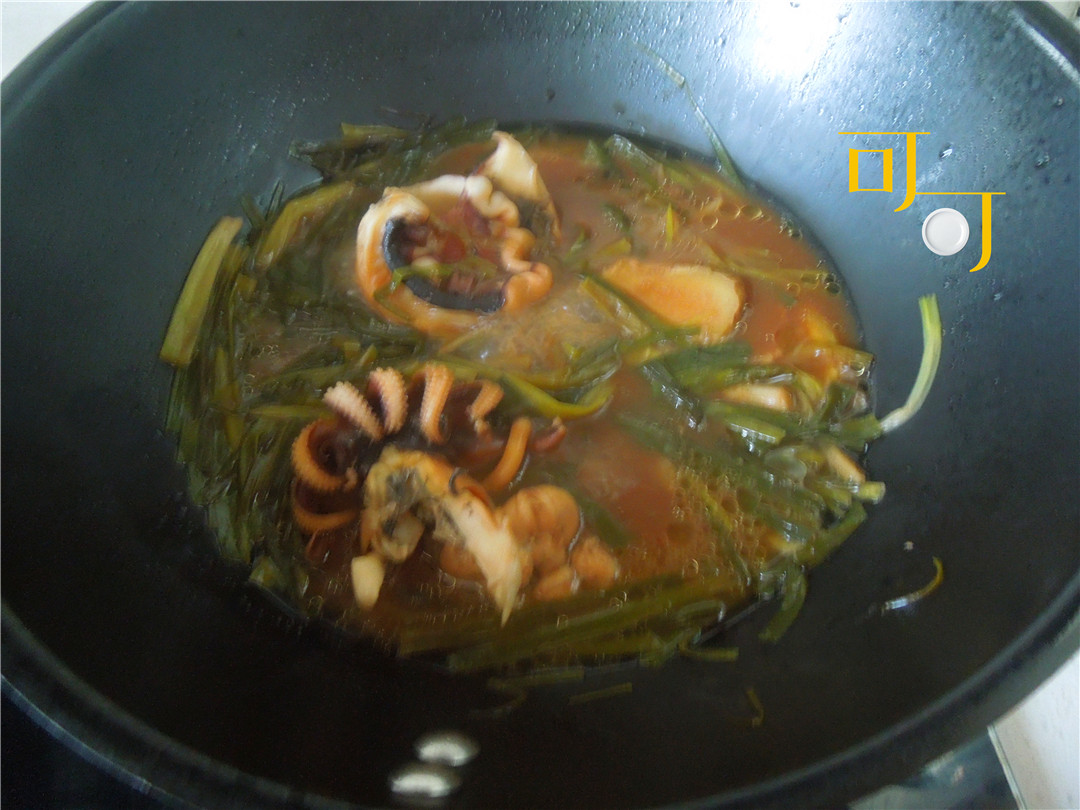 甜酱汁墨鱼怎么烧,葱姜炒墨鱼片