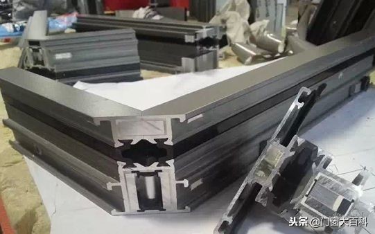 铝合金门窗制作自学教程大全,铝合金门窗制作视频教程全集