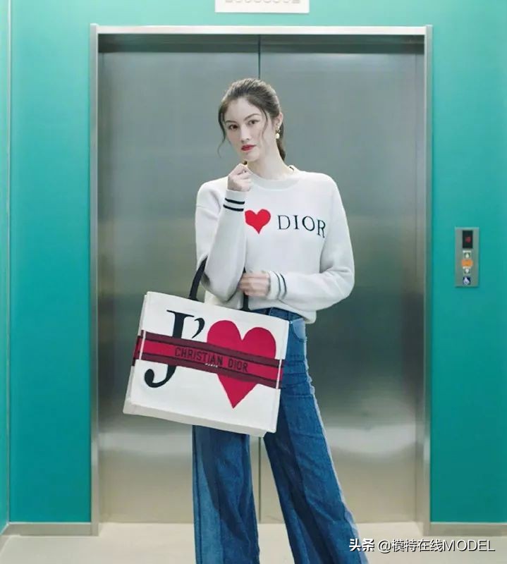 tog模特经纪公司旗下模特,模特怎么入行平面