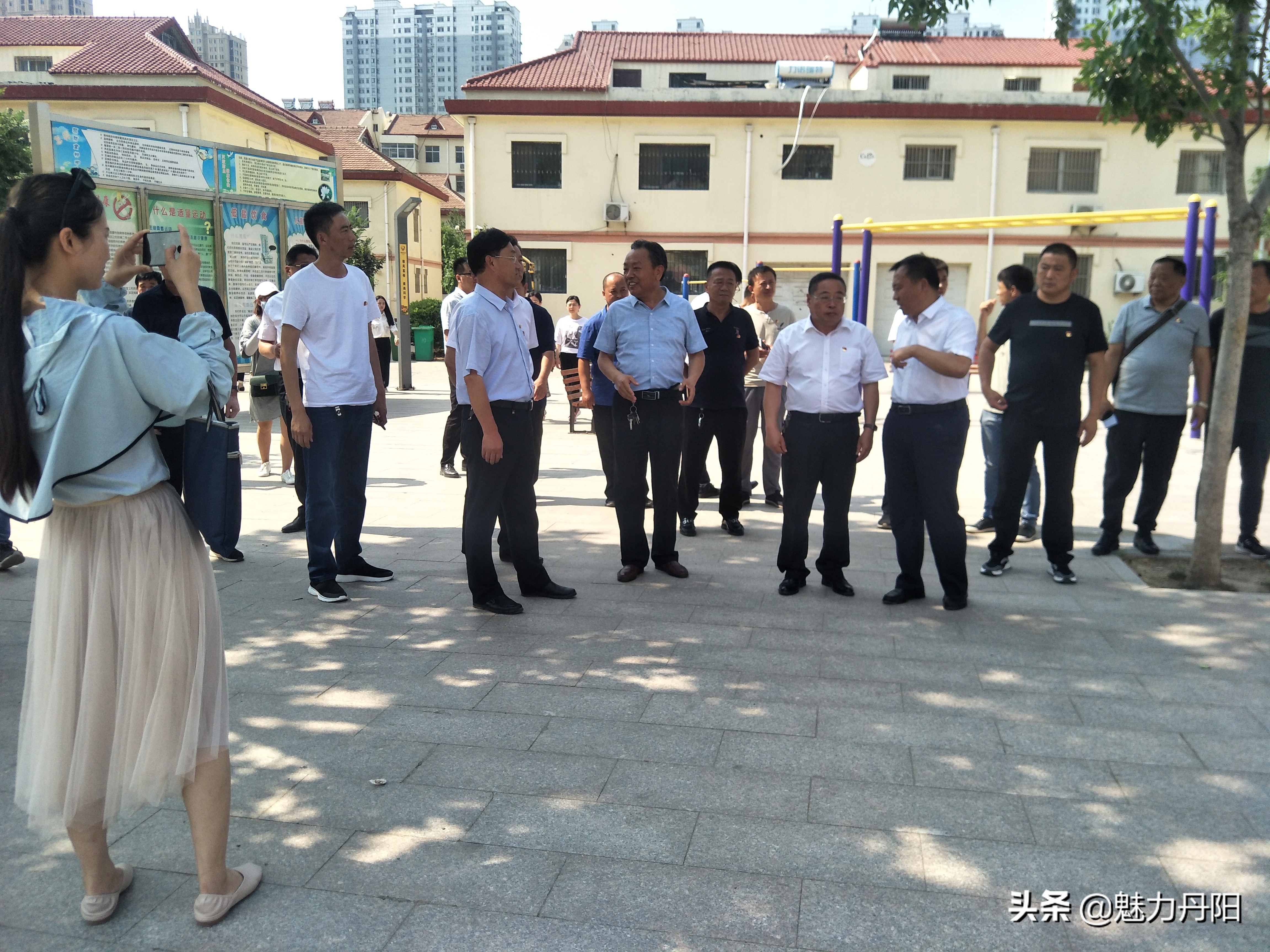 郓城县郓州街道到丹阳考察*党**建八大“红色品牌”建设工作