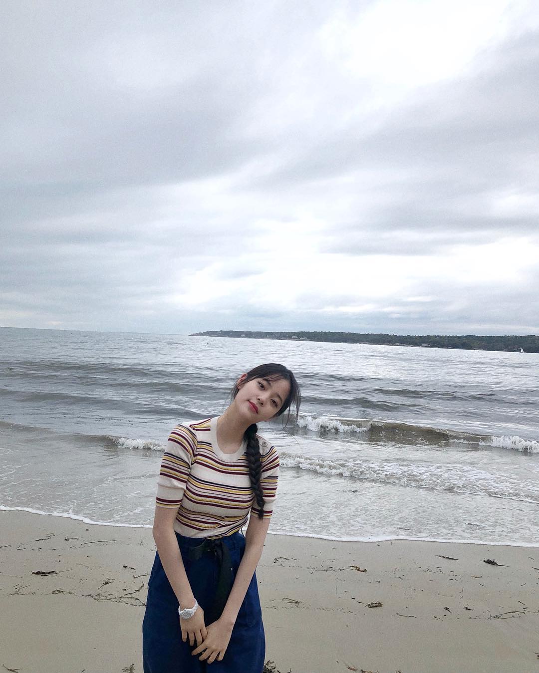 欧阳娜娜夏日清凉穿搭,欧阳娜娜夏季t恤