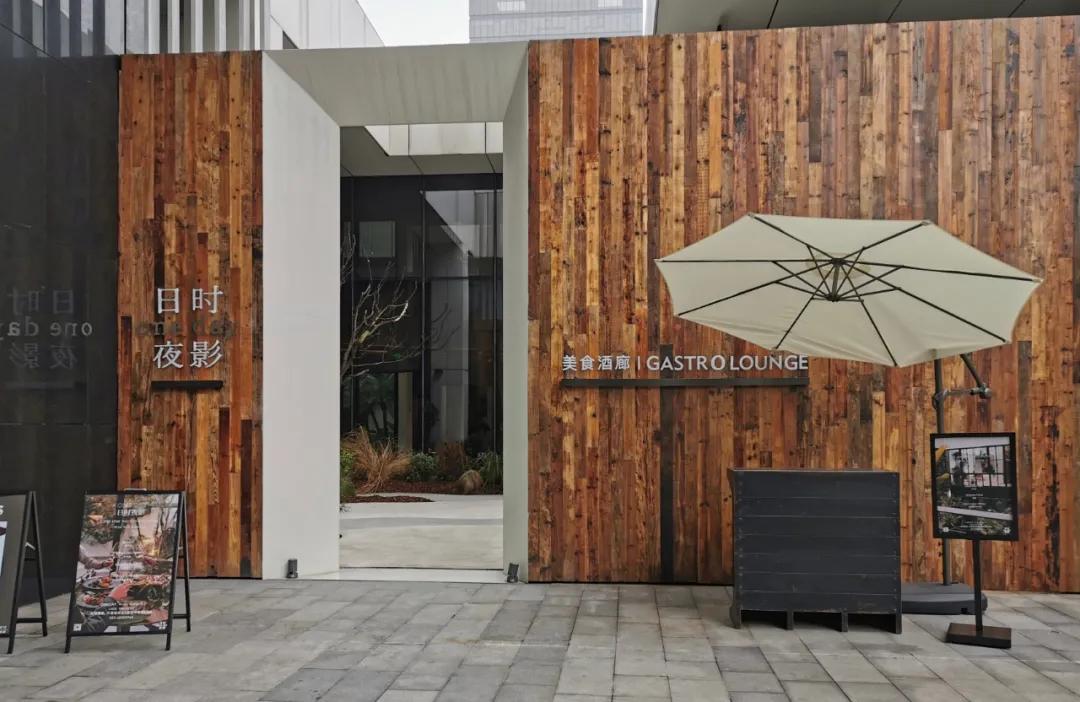 一座商场对一个城市的影响,万象城商业价值