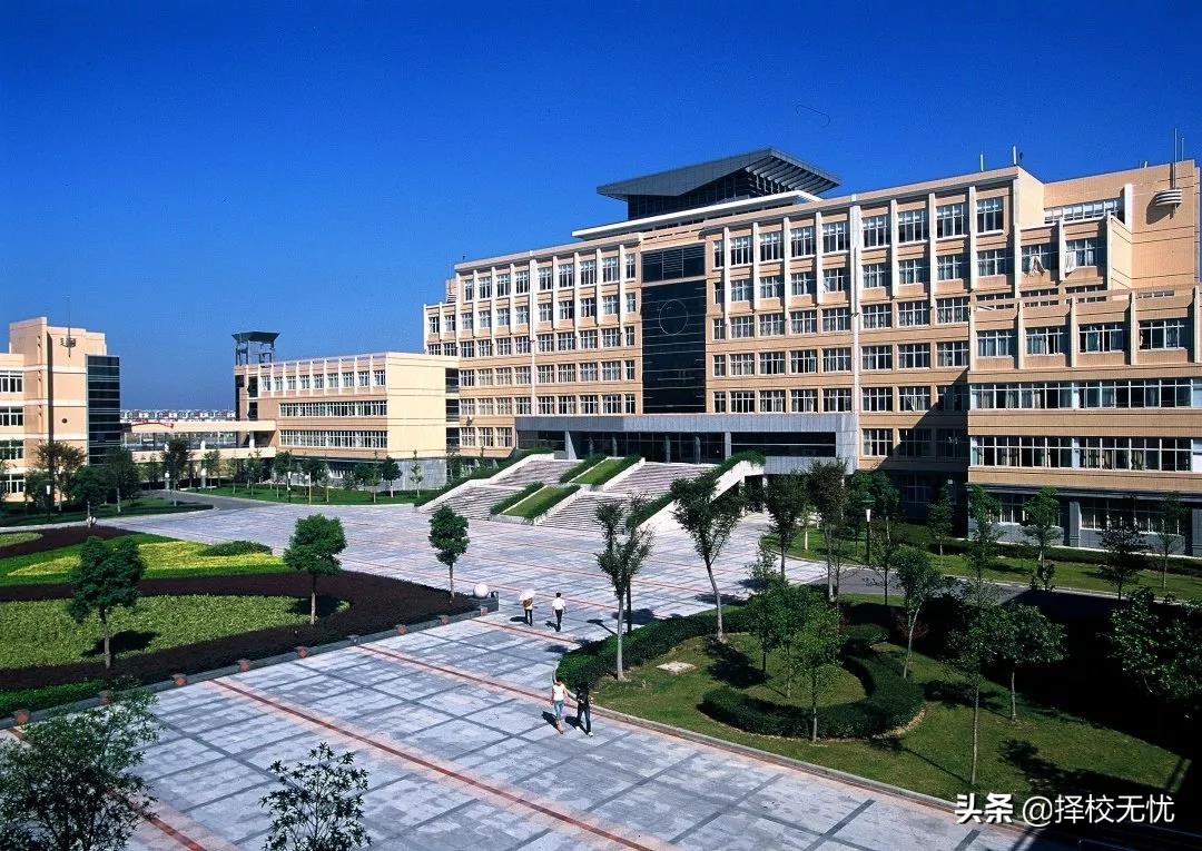 浙江纺织服装职业学院提前招,择校无忧简介