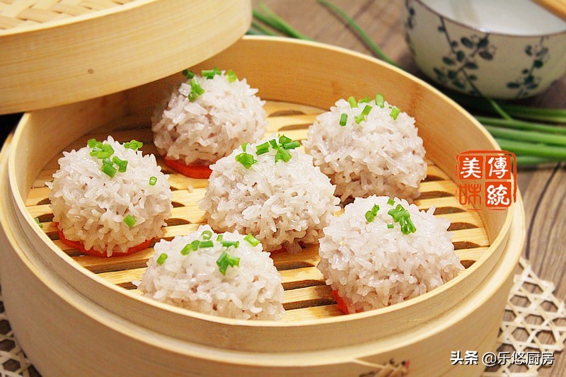 圆圆肉丸子的家常做法,肉丸子过年菜谱家常菜做法