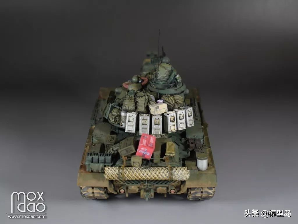 t34-85中型坦克模型,现代1:35主战坦克模型