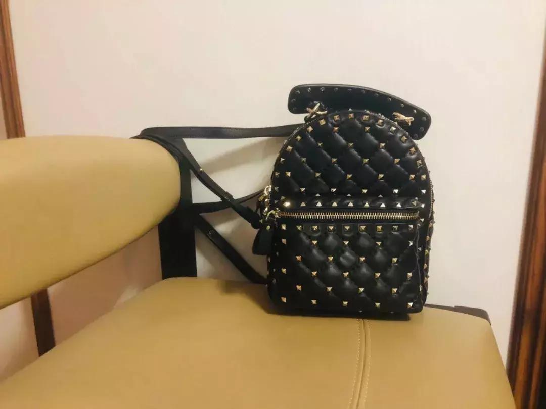 推荐几款实用的双肩包,又实用又好看的双肩包