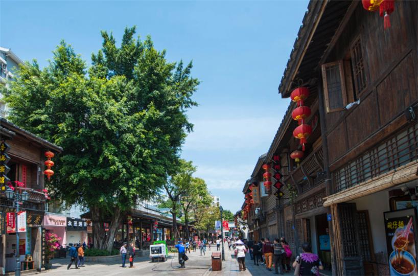 福建省福州市榕城三坊七巷图片,福州三坊七巷全国各地游客
