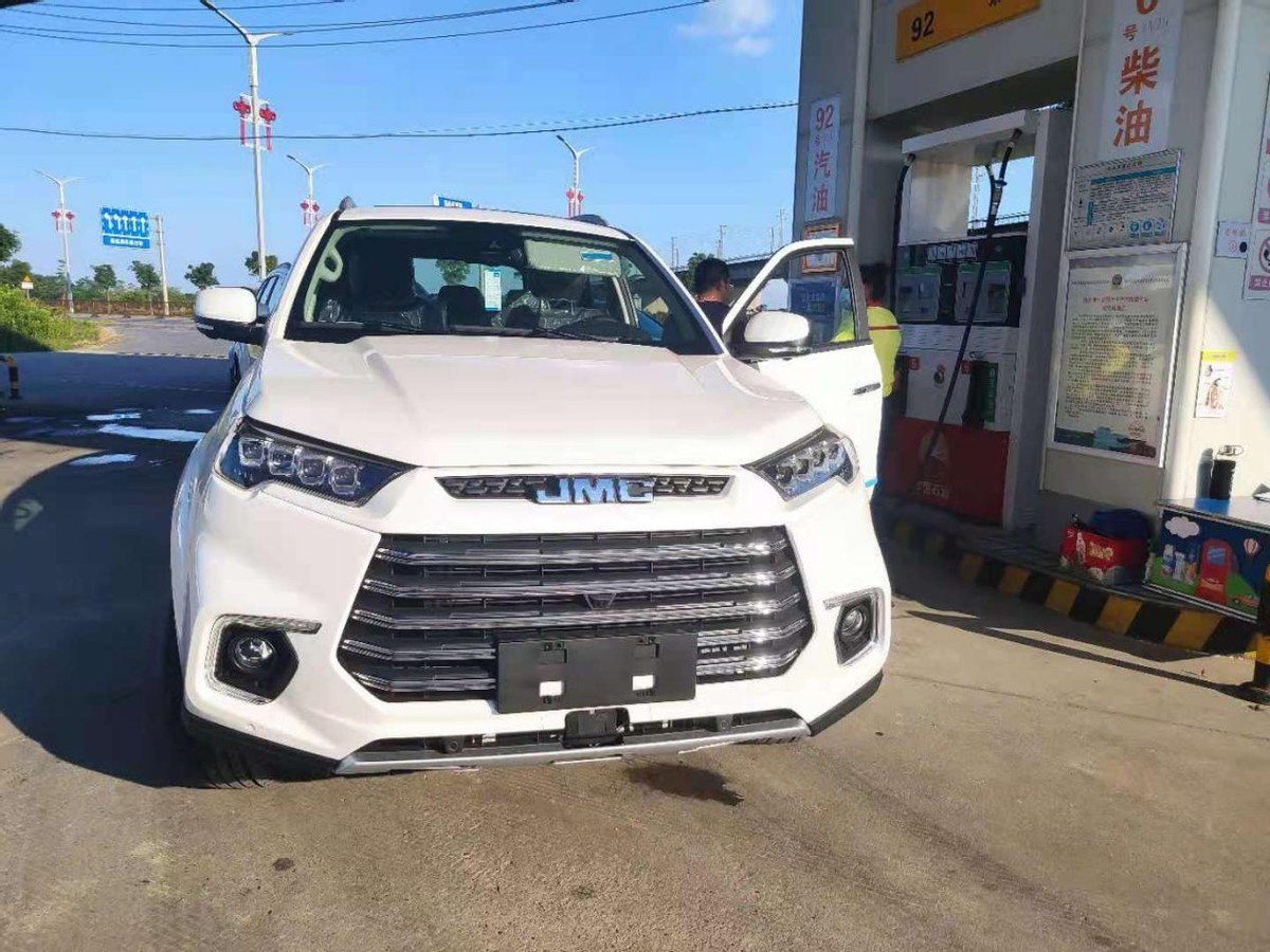 驭胜s350手动挡汽油版评测,驭胜s350柴油版9万公里了还能要吗