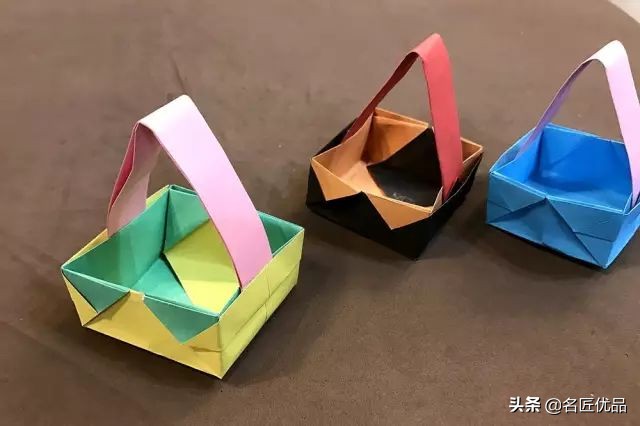 diy手工编织小花篮教程,纸杯和毛线编织的花篮详细教程