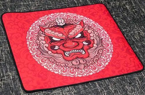 手感稍微涩一点的鼠标垫推荐,推荐一款好用的鼠标垫