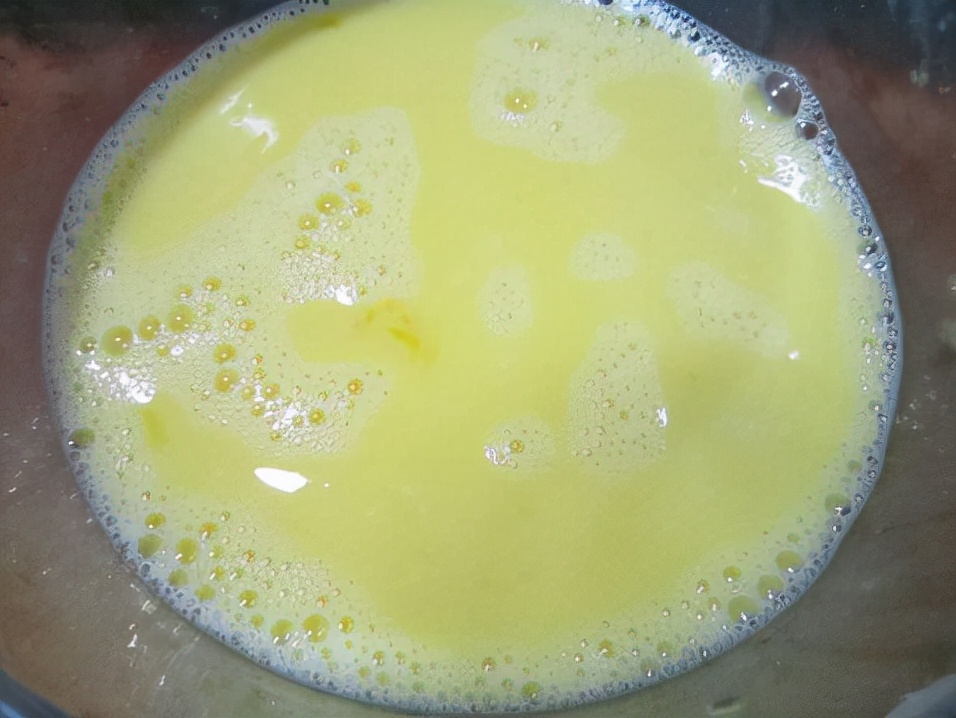 水蒸蛋蒸几分钟好吃,水蒸蛋怎么都不凝固一直都是水样