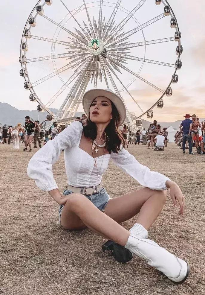 lisa圆领针织长袖罩衫,lisa短上衣推荐