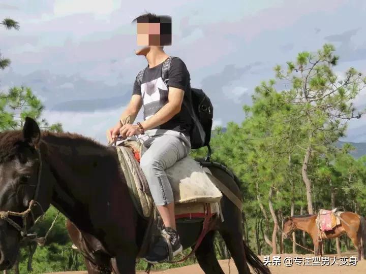 颜值不高男生怎么拍抖音素材,相貌不出众的男生怎么拍照