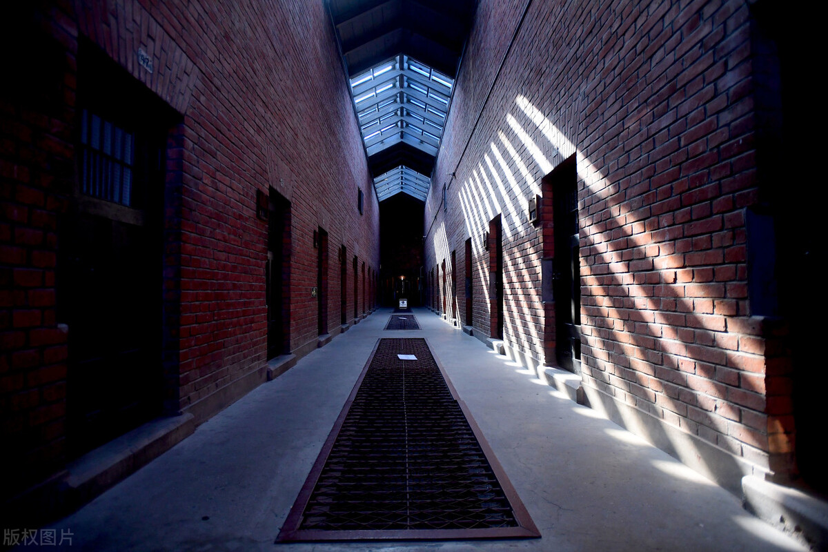 这座海滨小城的特点是什么,适合养老的海滨小镇