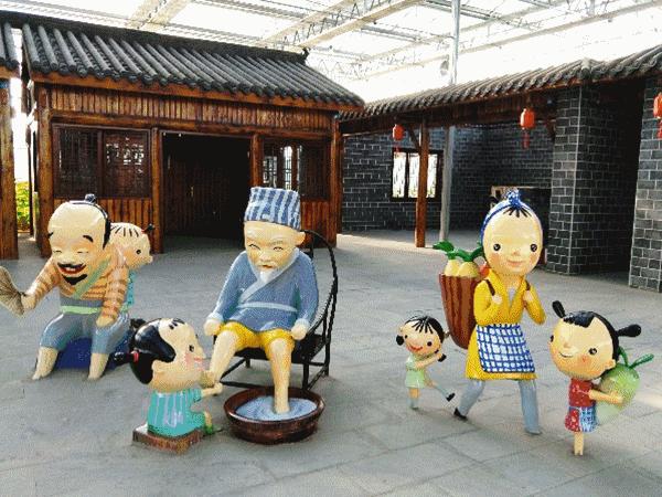 一泡而红！四川这座小城已火向全球，今天万人齐聚！