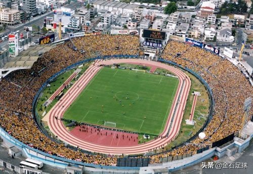 鍗佸ぇ榄旈涓诲満闇囨捈鍦洪潰,涓栫晫鍗佸ぇ瓒崇悆榄旈涓诲満